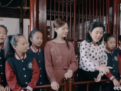 家长带孩子必看的神级纪录片：《跟着书本去旅行》《如果国宝会说话》《河西走廊》《航拍中国》《敦煌》《山海经》《美丽中国》《宗师列传：唐宋八大家》